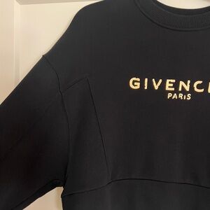 Givenchy Cropped Sweatshirt